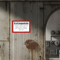 DDR Retro Hinweisschild Kraftwagenhalle Anwendungsbeispiel