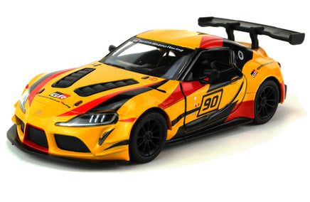 Kinsmart Modellauto Toyota GR Supra Racing Concept 13cm, Felgen/Außenspiegel/Heckspoiler/Belüftung Motorhaube in Schwarz, Nummer 90 auf Tür, Farbvariante: Gelb/Orange mit rot-schwarzen Akzenten