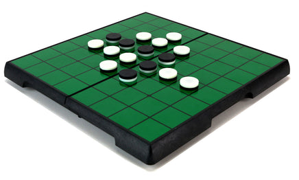 Reversi magnetisches Reisespiel für 2 Spieler, Spielfeld grün-schwarz,mit schwarz-weißen Spielfiguren