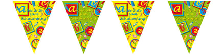 Dekoration zum Schulanfang, Wimpelkette mit Schriftzug "Alles Gute zum Schulfanfang" mit Motiv: Stifte, Zahlen, Buchstaben, Süßigkeiten in den Farben Gelb-Hellgrün