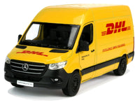Kinsmart Modellauto DHL Sprinter gelb, 12,5cm, Mercedes Sprinter, Motorhaube Schriftzug "DHL" in rot, Seitenschriftzug "DHL - Excellence simply delivered.", Vorderansicht