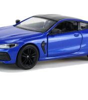 Kinsmart Modellauto BMW M8 Competition Coupé 13cm, mit schwarzen Felgen + Dach, Farbvariante: Blau