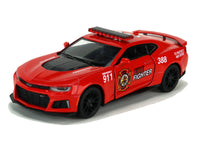 Kinsmart Modellauto Chevrolet Camaro ZL1 Firefighter / Police 13cm, Variante: Feuerwehr, mit Aufdruck Logo, Notfallnummern, Sirenen-Lichtleiste, schwarze Felgen