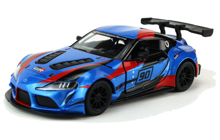 Kinsmart Modellauto Toyota GR Supra Racing Concept 13cm, Felgen/Außenspiegel/Heckspoiler/Belüftung Motorhaube in Schwarz, Nummer 90 auf Tür, Farbvariante: Blau mit rot-schwarzen Akzenten