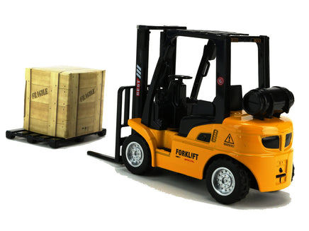 Modellauto Gabelstapler "Heavy Cargo" 13cm, in schwarz-gelb, mit Schriftzug "FORKLIFT SPECIAL", Hubgabel hat Palette abgesetzt