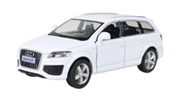 Modellauto Audi Q7 SUV in weiß