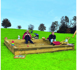 Sandkasten kommunal 2x2m DIN EN1176 Kantholz, Beispielbild mit spielenden Kindern