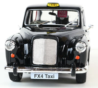 Welly Modellauto London Taxi -  Austin FX4 schwarz 19cm- Frontansicht