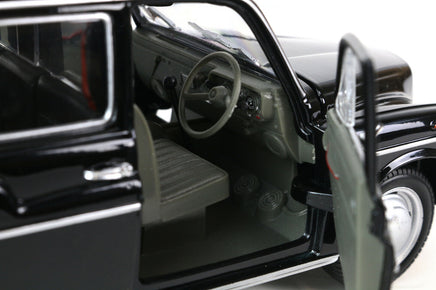 Welly Modellauto London Taxi -  Austin FX4 schwarz 19cm- detailgetreuer Innenraum